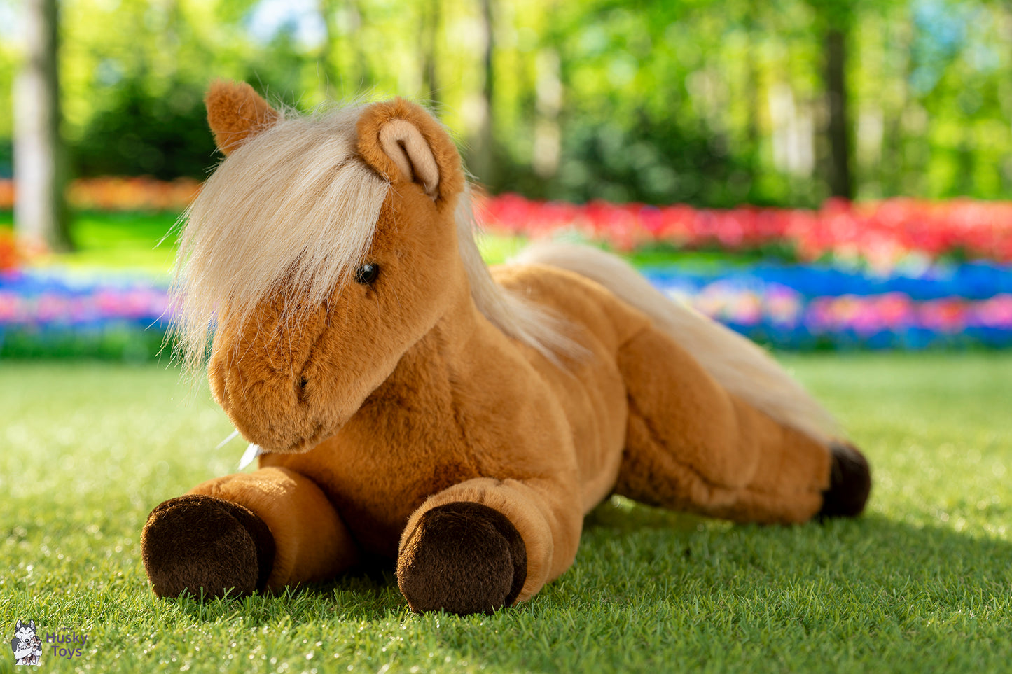 Teddy Hermann Lying Horse